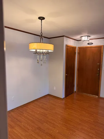 $1,500 | 1321 West Main Street, Unit 301, Lake Geneva, WI 53147