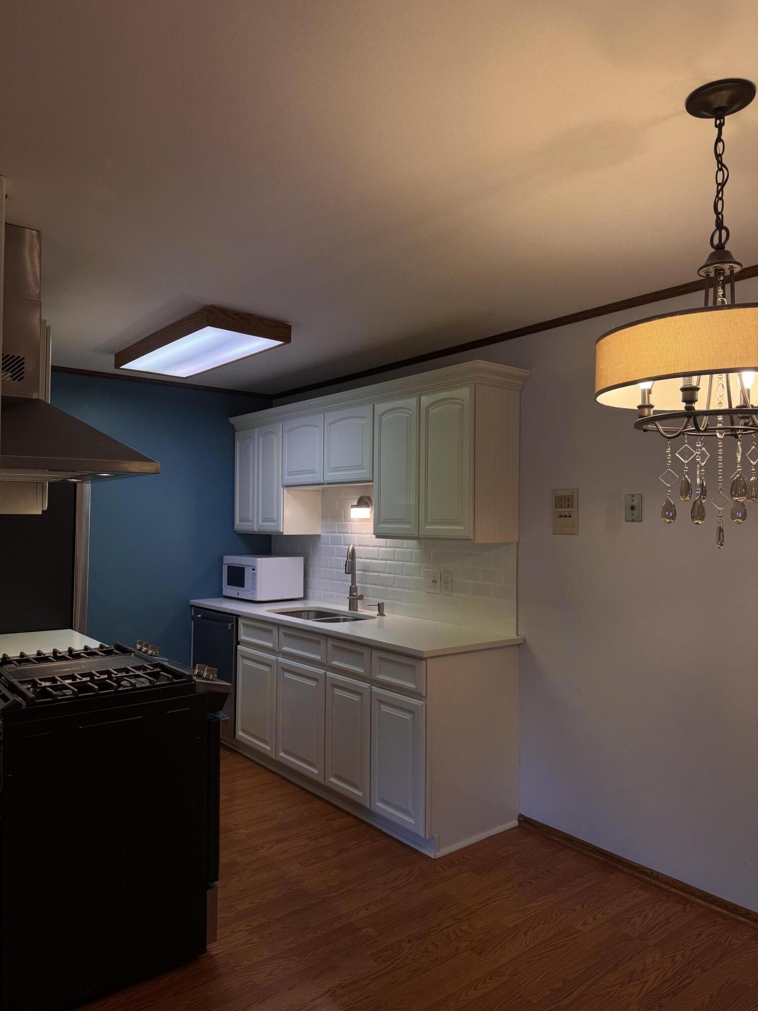 1321 West Main Street, Unit 301 Lake Geneva, WI 53147 - Photo 5 of 20 IMG_7406