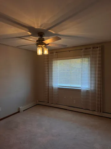 $1,500 | 1321 West Main Street, Unit 301, Lake Geneva, WI 53147