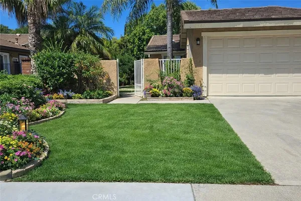 $664,888 | 25657 Almendra Drive, Valencia, CA 91355