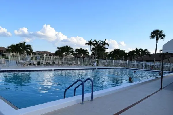 $1,750 | 801 Sky Pine Way, Unit A2, Greenacres, FL 33415