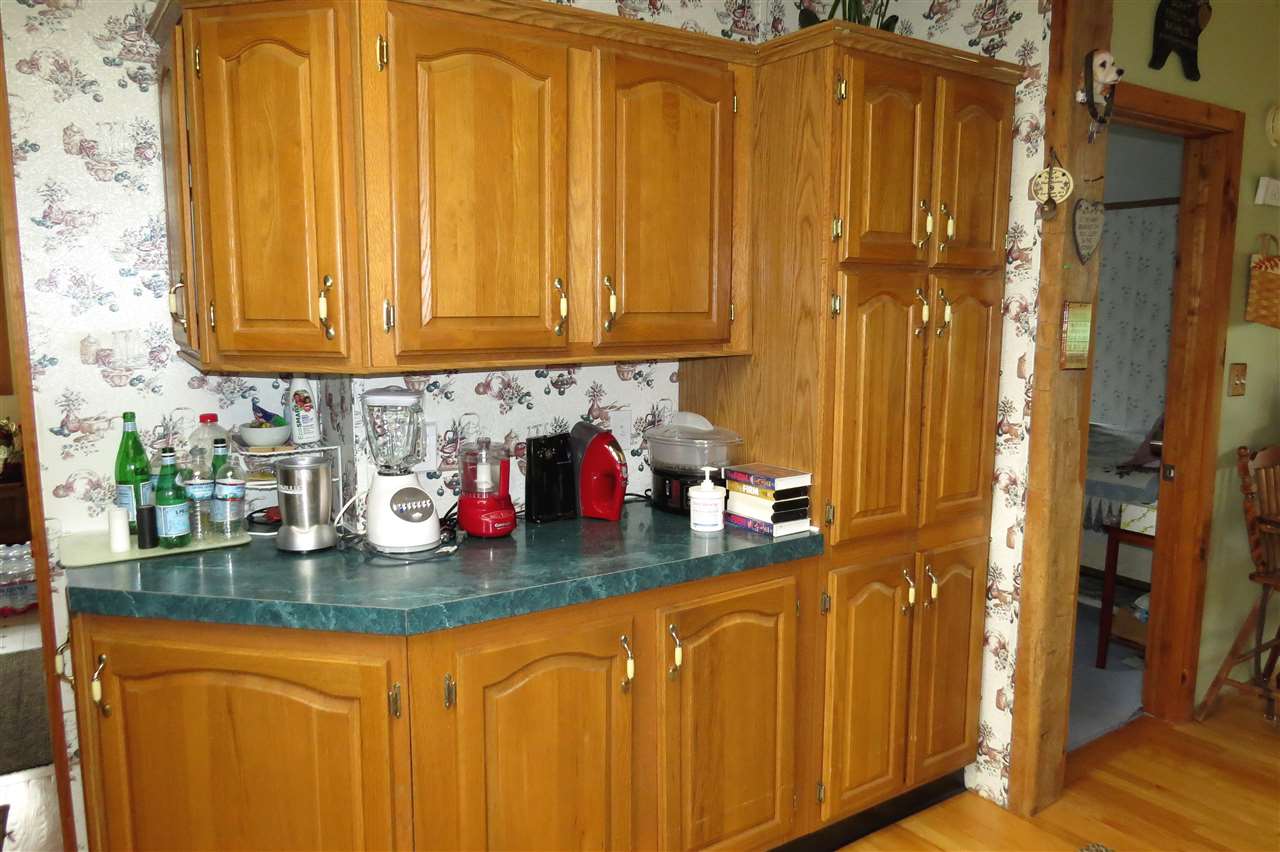 218 Dawley Road Mount Holly, VT 05758 - Photo 14 of 32