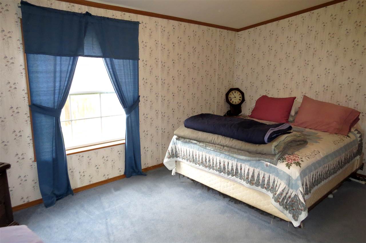 218 Dawley Road Mount Holly, VT 05758 - Photo 17 of 32