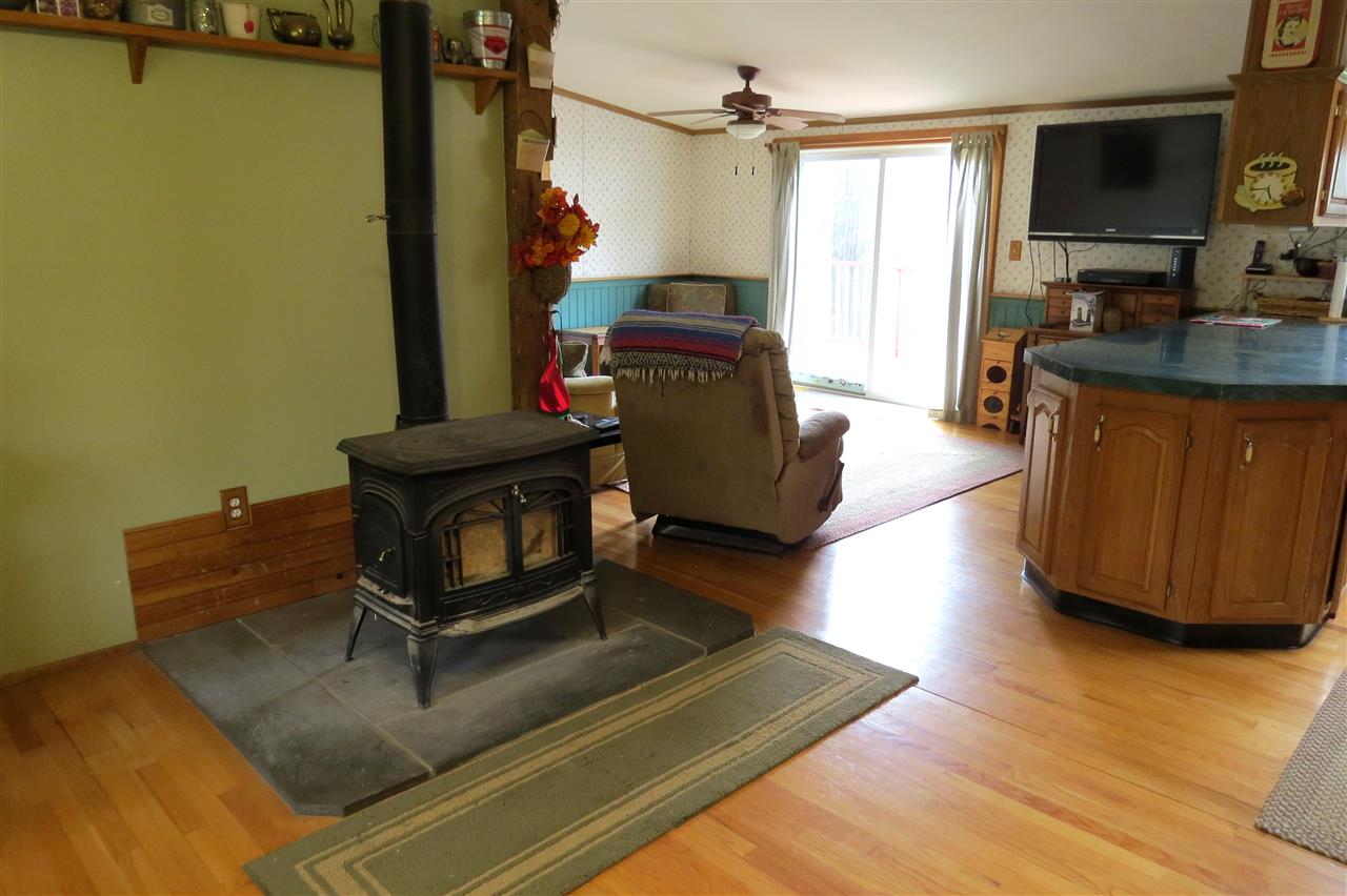 218 Dawley Road Mount Holly, VT 05758 - Photo 6 of 32