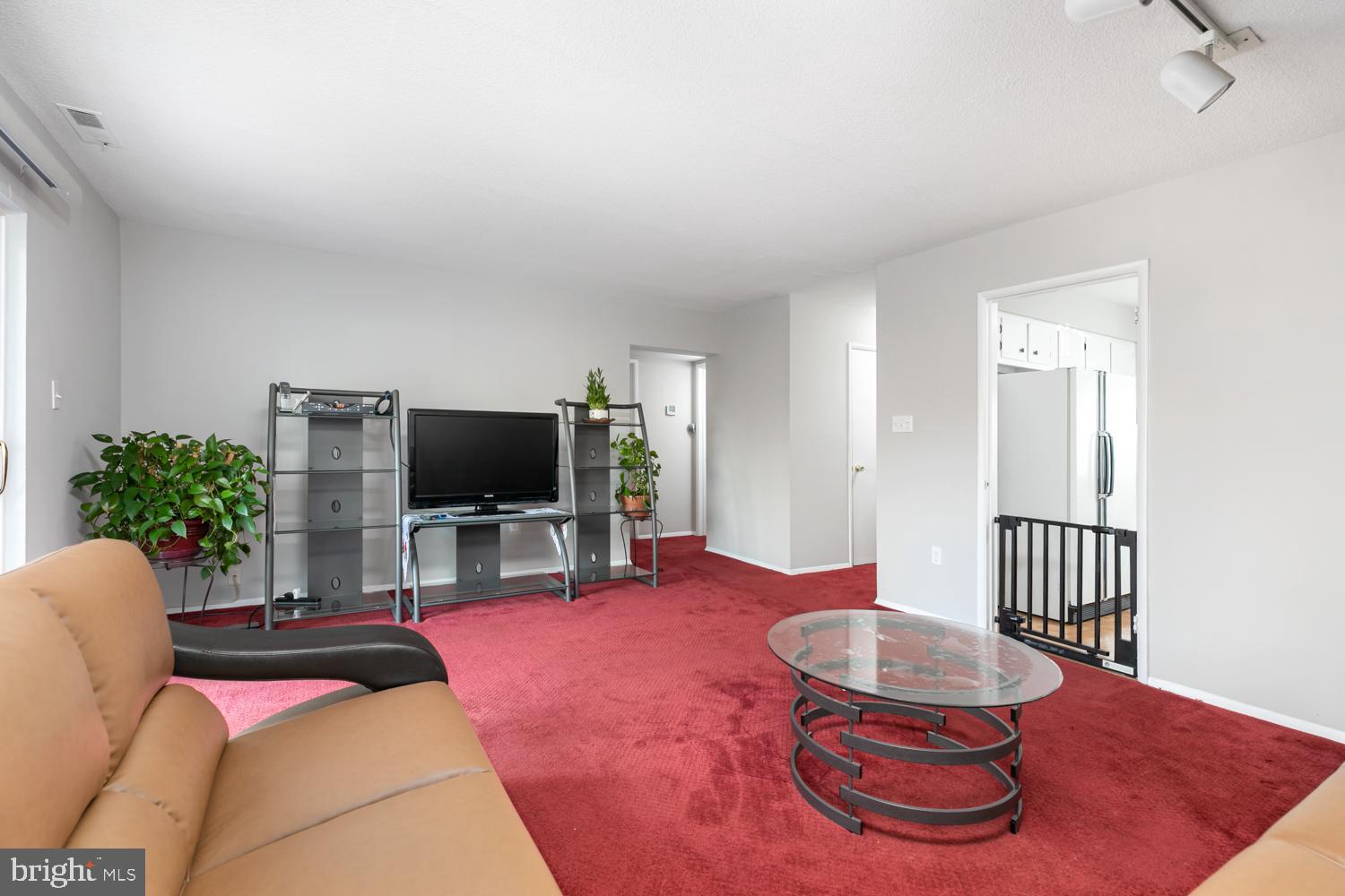 1389 Northgate Square Reston, VA 20190 - Photo 14 of 33 Gallery Image 14