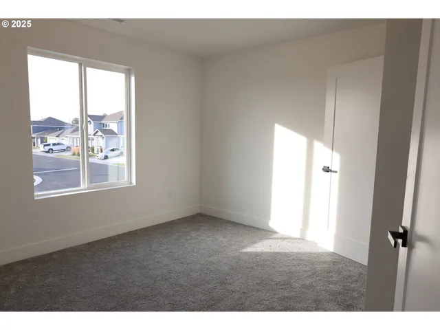 $485,000 | 1750 Northeast 8th Place, Hermiston, OR 97838