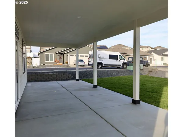 $480,000 | 1750 Northeast 8th Place, Hermiston, OR 97838