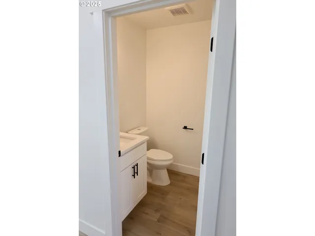 $485,000 | 1750 Northeast 8th Place, Hermiston, OR 97838