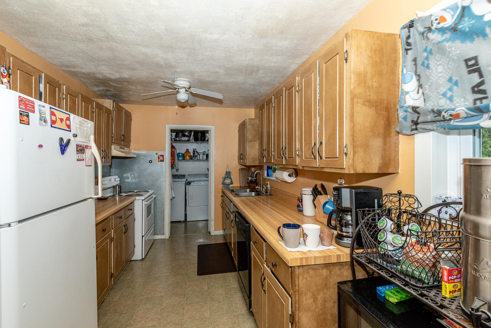 4435 Pea Ridge Road Maryville, TN 37804 - Photo 16 of 32 Kitchen
