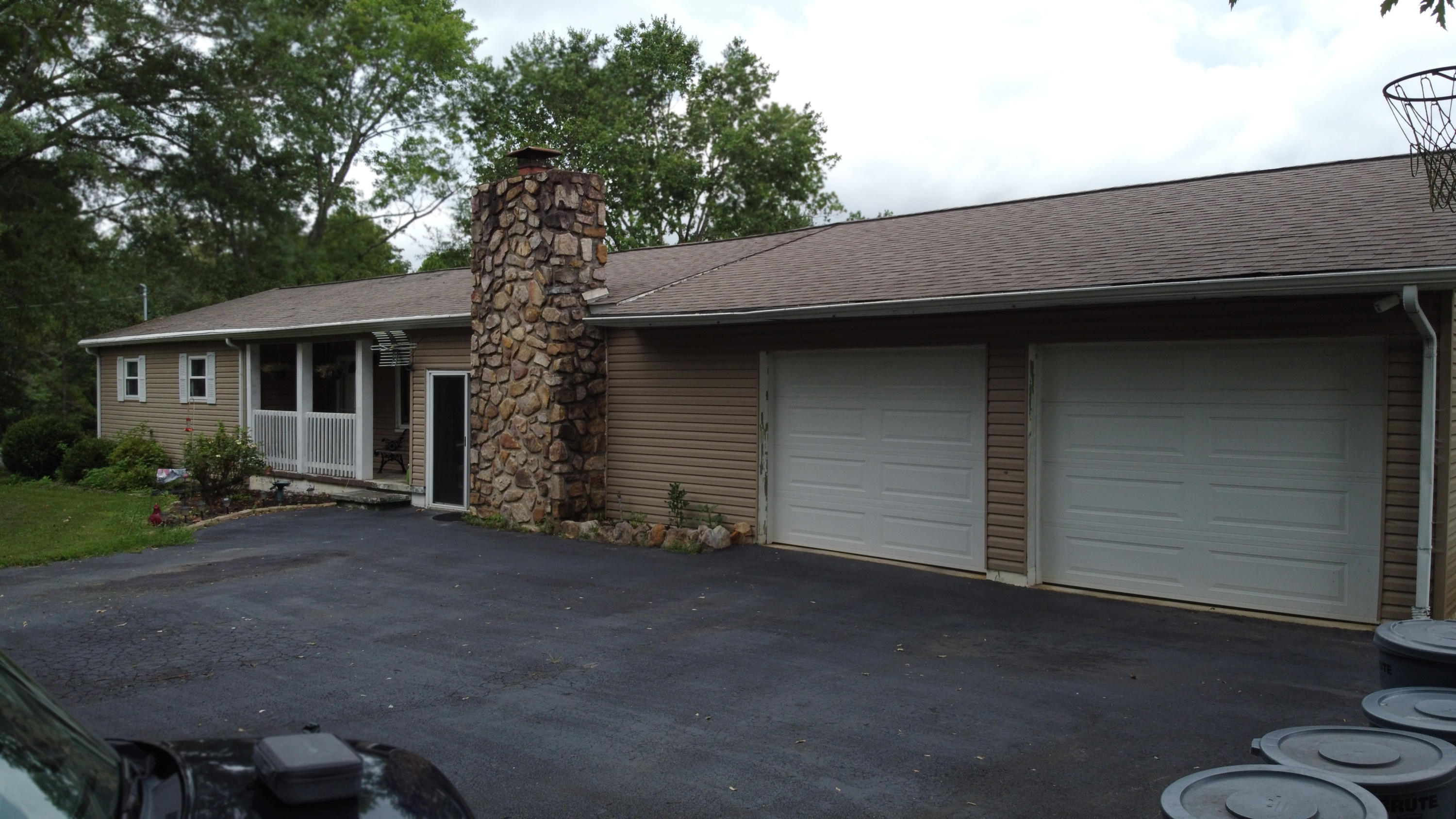 4435 Pea Ridge Road Maryville, TN 37804 - Photo 26 of 32 FA817D240AE680E7447253B6180FE33C