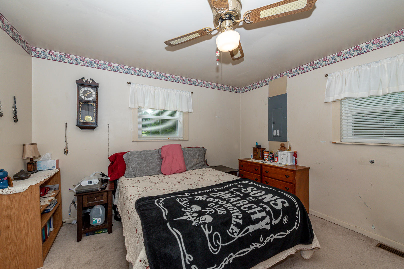 4435 Pea Ridge Road Maryville, TN 37804 - Photo 9 of 32 Master Bedroom