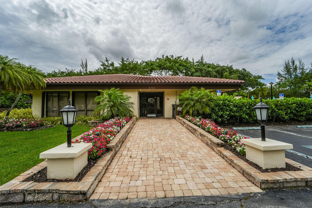 21839 Arriba, Unit 10G Boca Raton, FL 33433 - Photo 31 of 34 21839ArribaReal10G-11