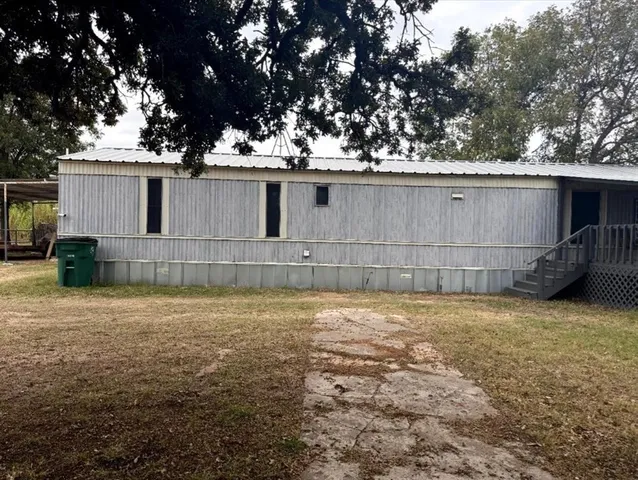 a backyard of a house