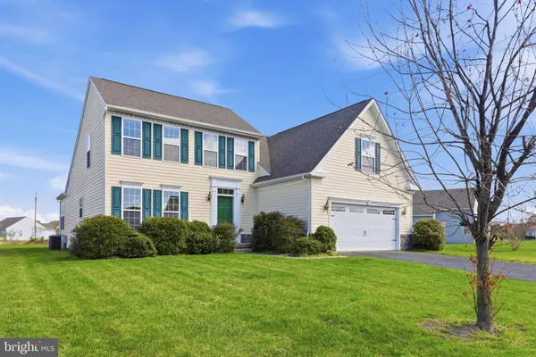 $580,000 | 38 Fairway Drive, Ocean View, DE 19970