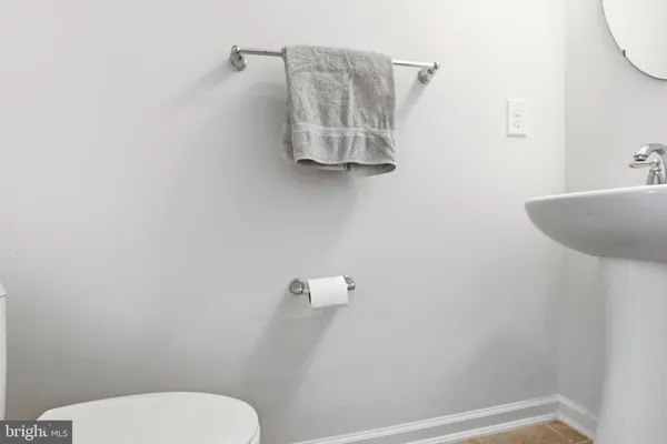 $580,000 | 38 Fairway Drive, Ocean View, DE 19970