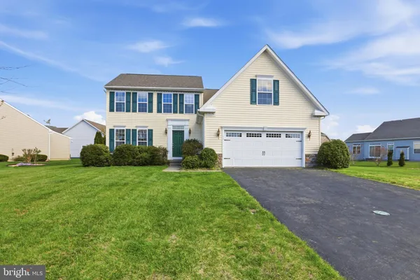 $580,000 | 38 Fairway Drive, Ocean View, DE 19970