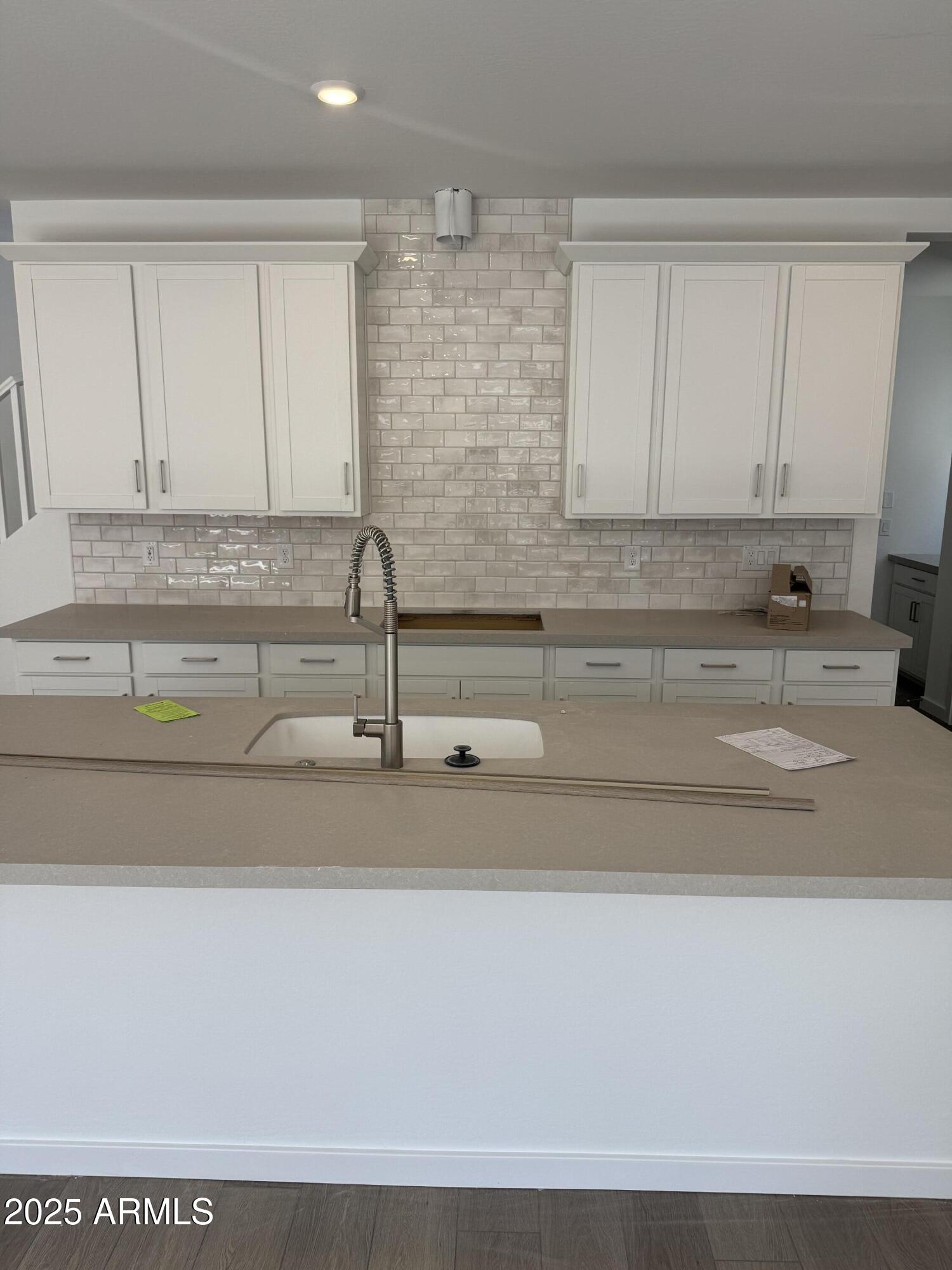 2467 West Rowel Road Phoenix, AZ 85085 - Photo 4 of 20 Kitchen