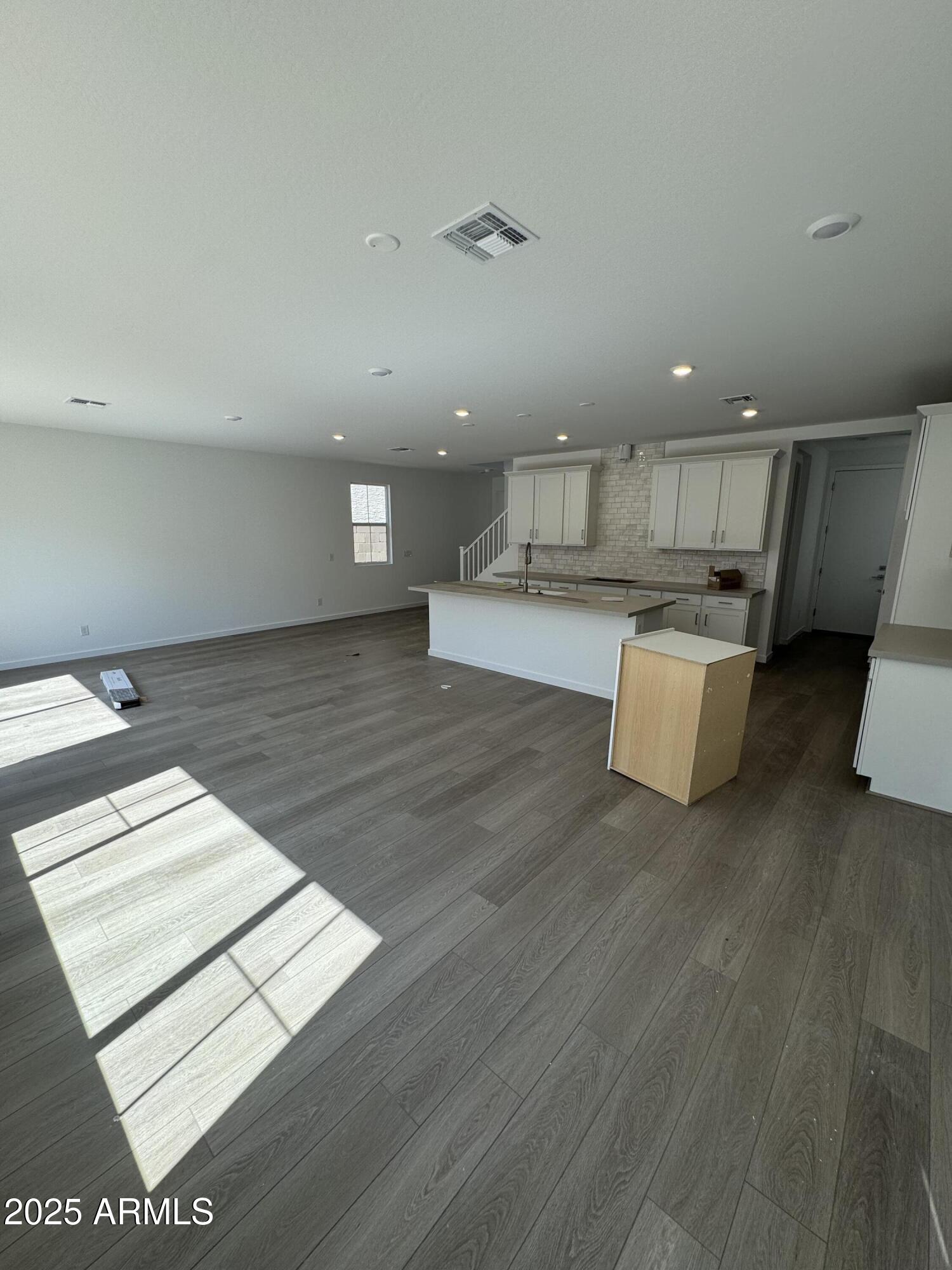 2467 West Rowel Road Phoenix, AZ 85085 - Photo 5 of 20 Great Room