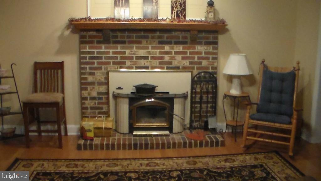 147 Seaspray Road Manahawkin, NJ 08050 - Photo 3 of 30