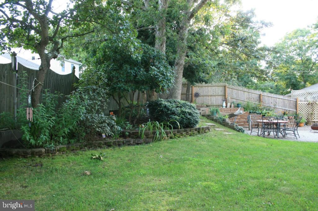 147 Seaspray Road Manahawkin, NJ 08050 - Photo 26 of 30