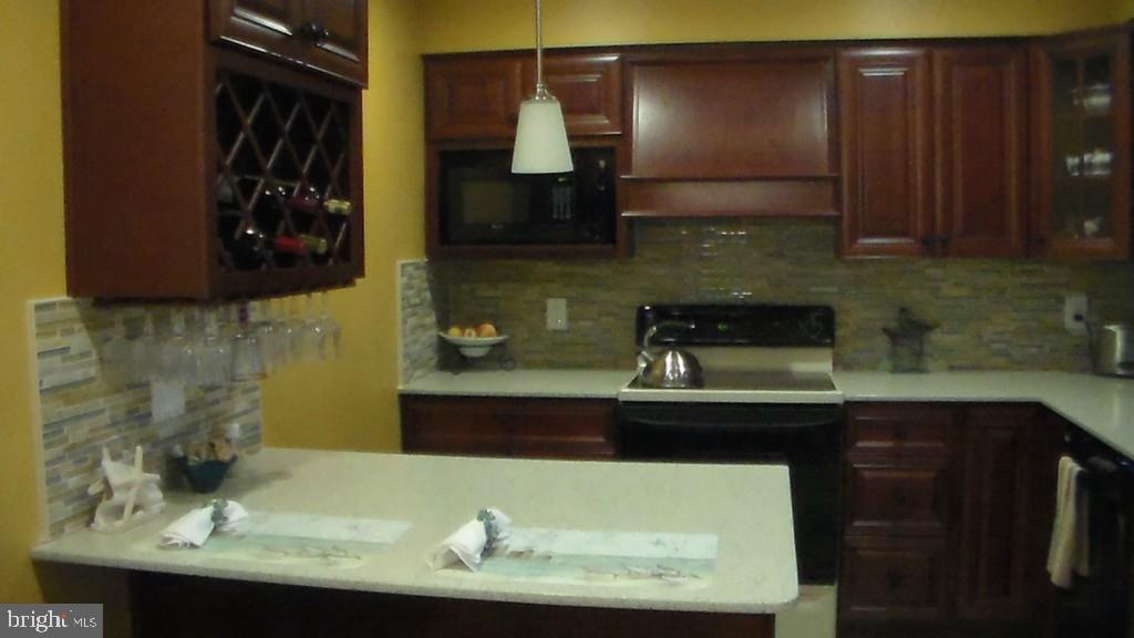 147 Seaspray Road Manahawkin, NJ 08050 - Photo 7 of 30
