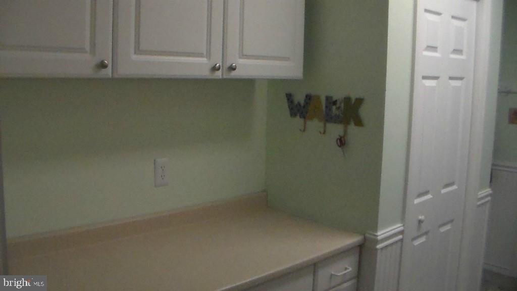 147 Seaspray Road Manahawkin, NJ 08050 - Photo 10 of 30