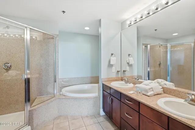 $264,900 | 9860 Thomas Drive, Unit 127, Panama City, FL 32408