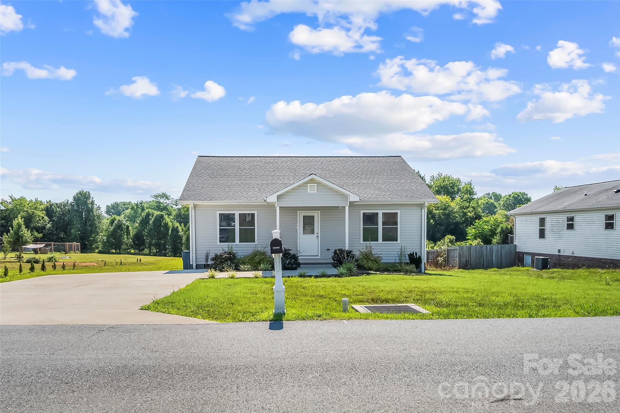 112 Elm Street Morganton, NC 28655 - Photo 1 of 38
