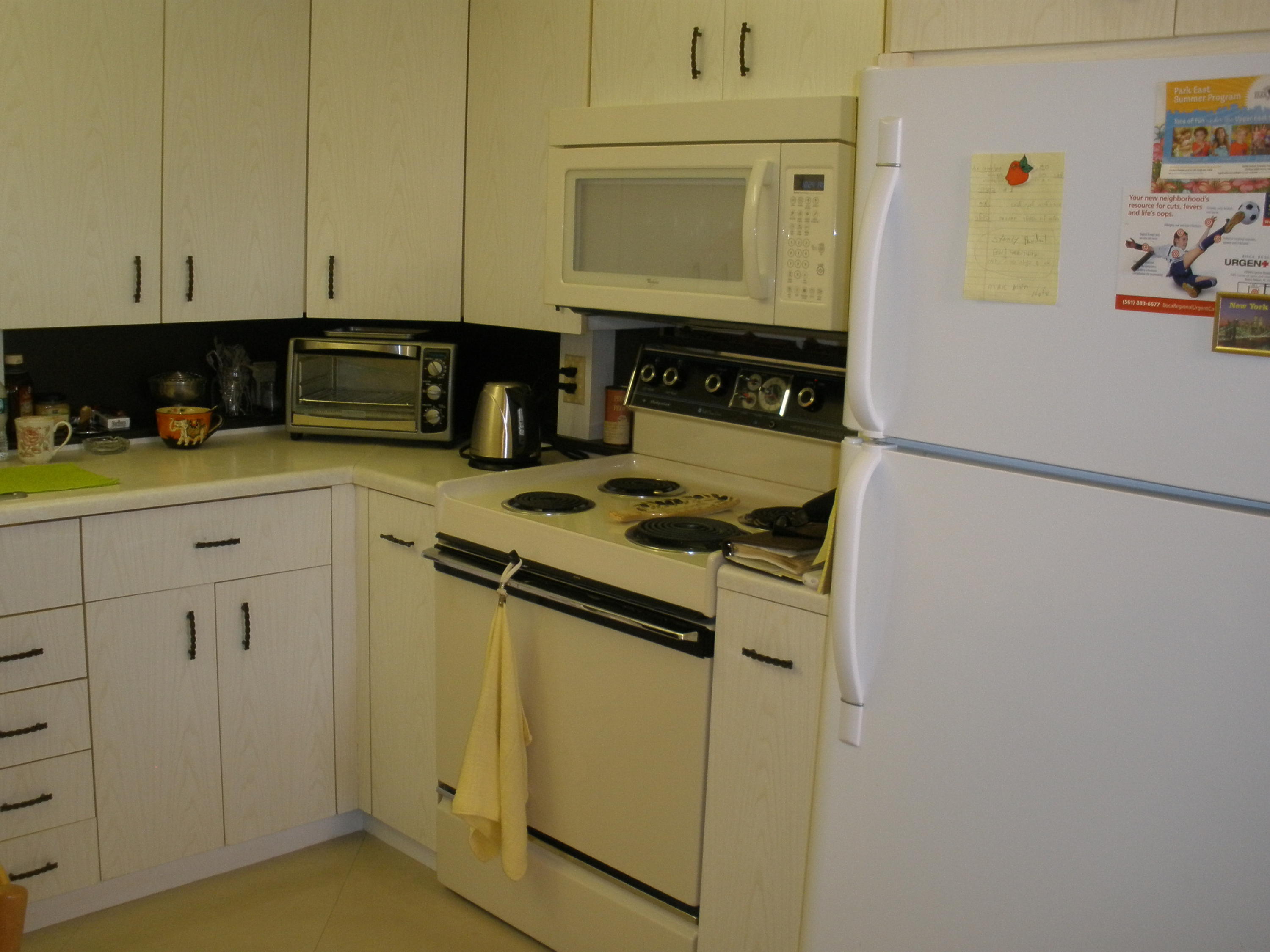 2023 Rexford B Boca Raton, FL 33434 - Photo 4 of 18 003