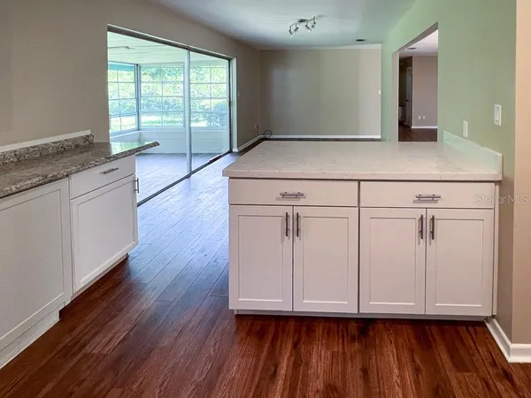 $2,100 | 1901 Northwest 36th Drive, Gainesville, FL 32605