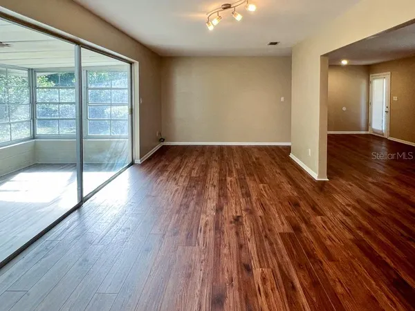 $2,100 | 1901 Northwest 36th Drive, Gainesville, FL 32605