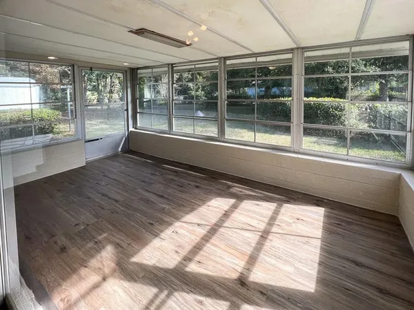 $2,100 | 1901 Northwest 36th Drive, Gainesville, FL 32605