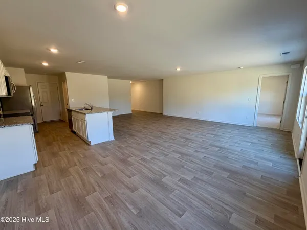 $1,950 | 4708 Swimming Lane, Shallotte, NC 28470