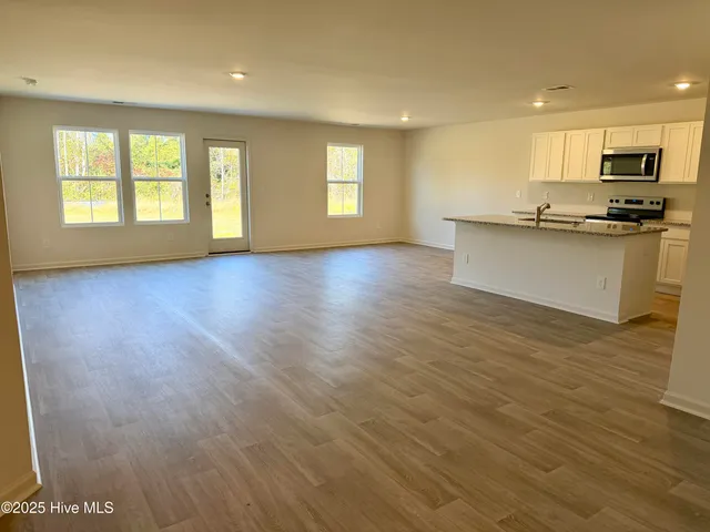 $2,100 | 4708 Swimming Lane, Shallotte, NC 28470