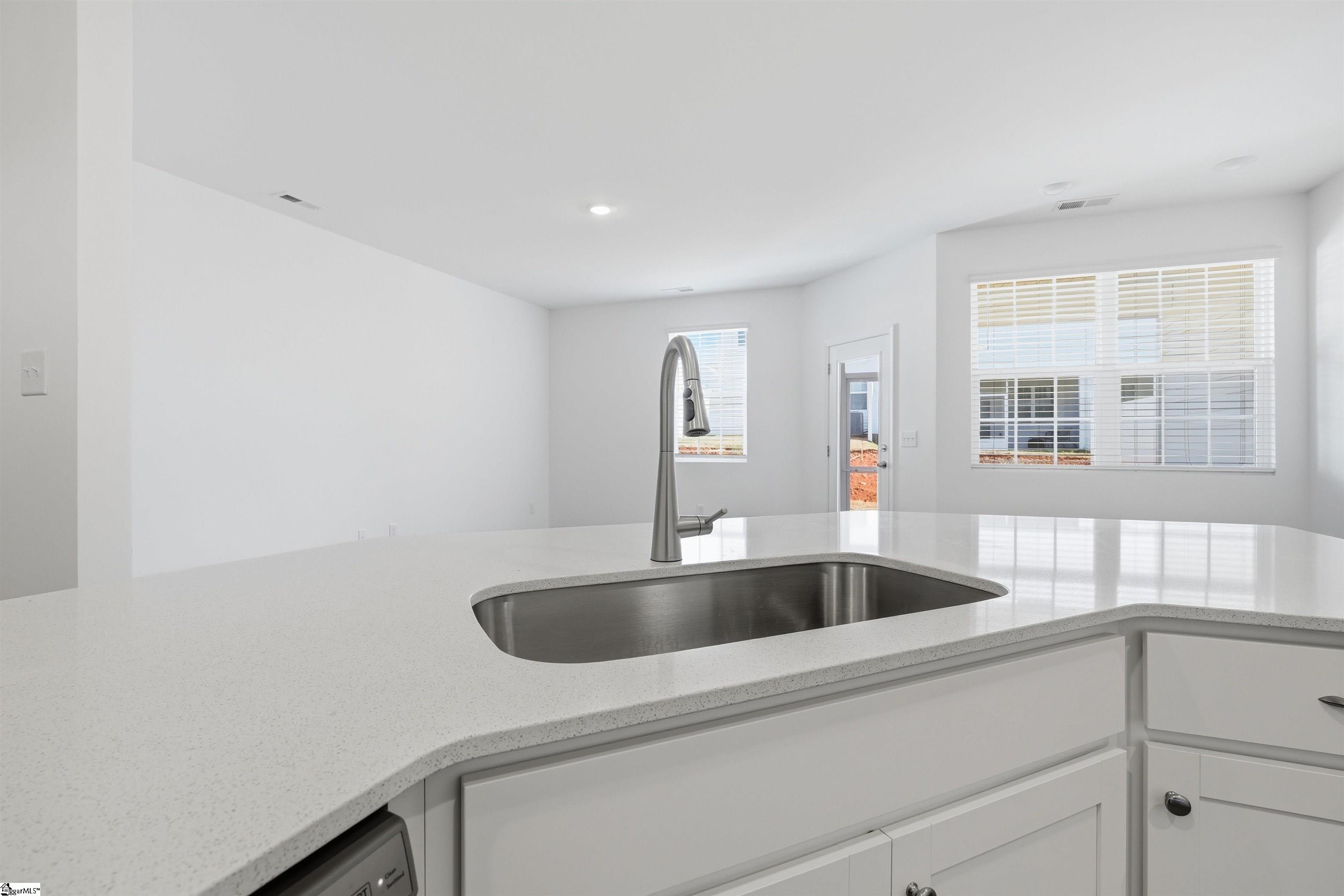 1872 Bluejay Lane, Unit CSG 30 Boiling Springs, SC 29316 - Photo 14 of 28