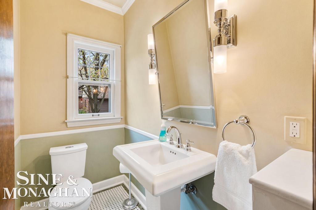 1027 Yorkshire Road Grosse Pointe Park, MI 48230 - Photo 24 of 64