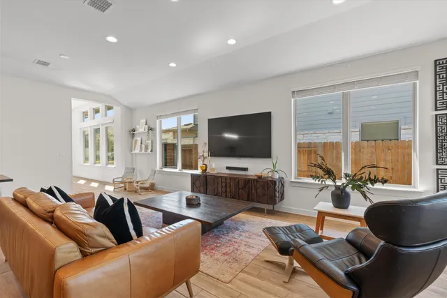 $456,805 | 8004 Yokohama Terrace, Austin, TX 78744