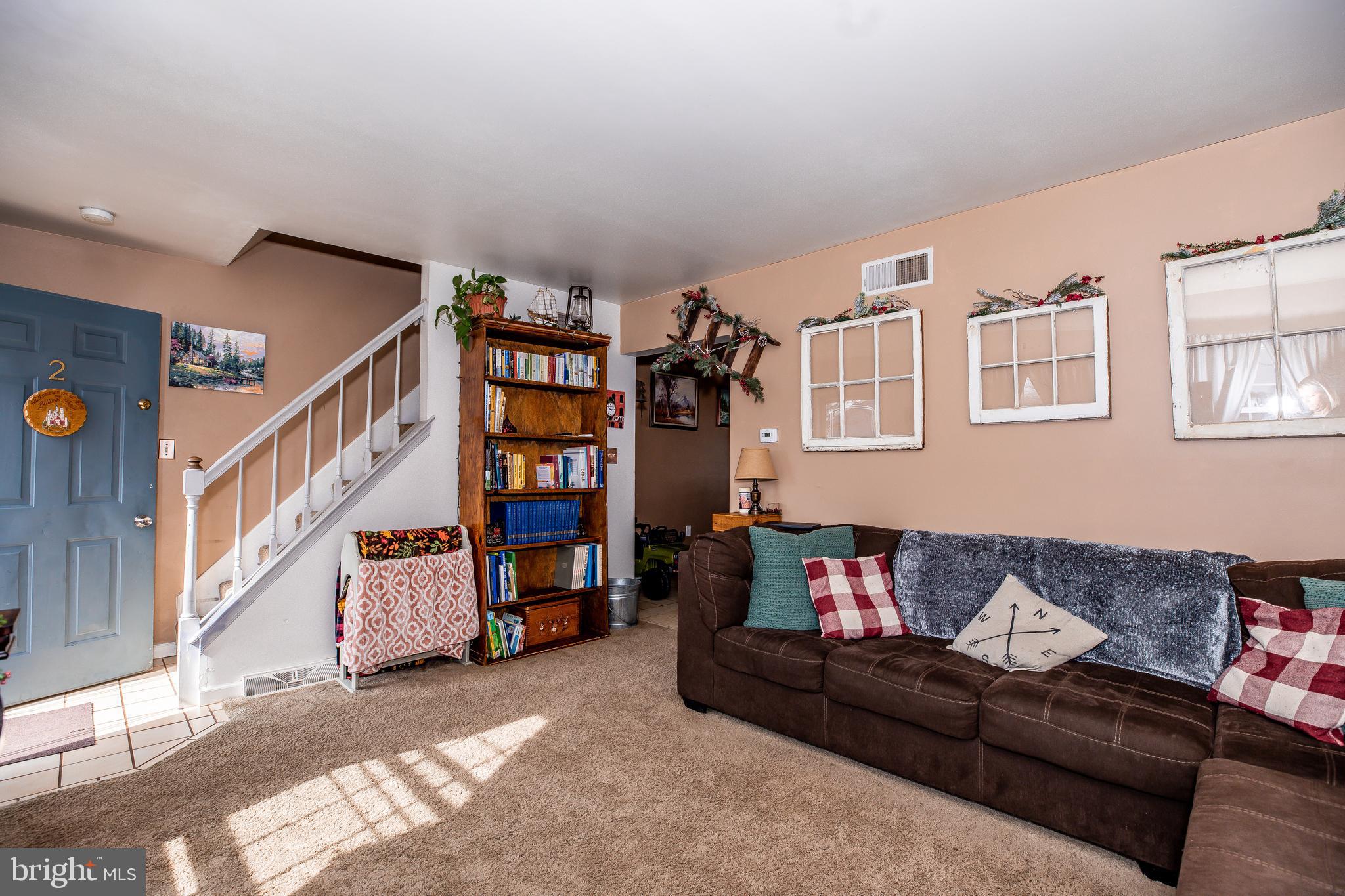 2 Laurie Lane Lititz, PA 17543 - Photo 7 of 30 Gallery Image 7