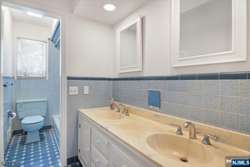 6 Green Hills Road Mendham, NJ 07945 - Photo 24 of 42