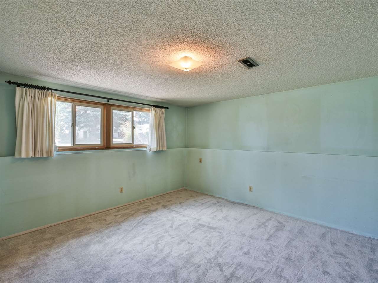 2518 South Bates Road Spokane Valley, WA 99206 - Photo 8 of 10 Gallery Image 8