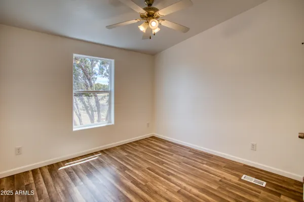 $279,999 | 26 County Road 3000 Road, Concho, AZ 85924