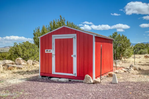 $279,999 | 26 County Road 3000 Road, Concho, AZ 85924