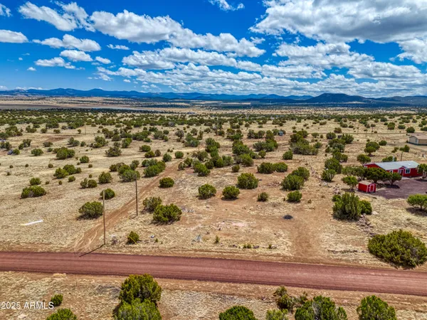 $279,999 | 26 County Road 3000 Road, Concho, AZ 85924