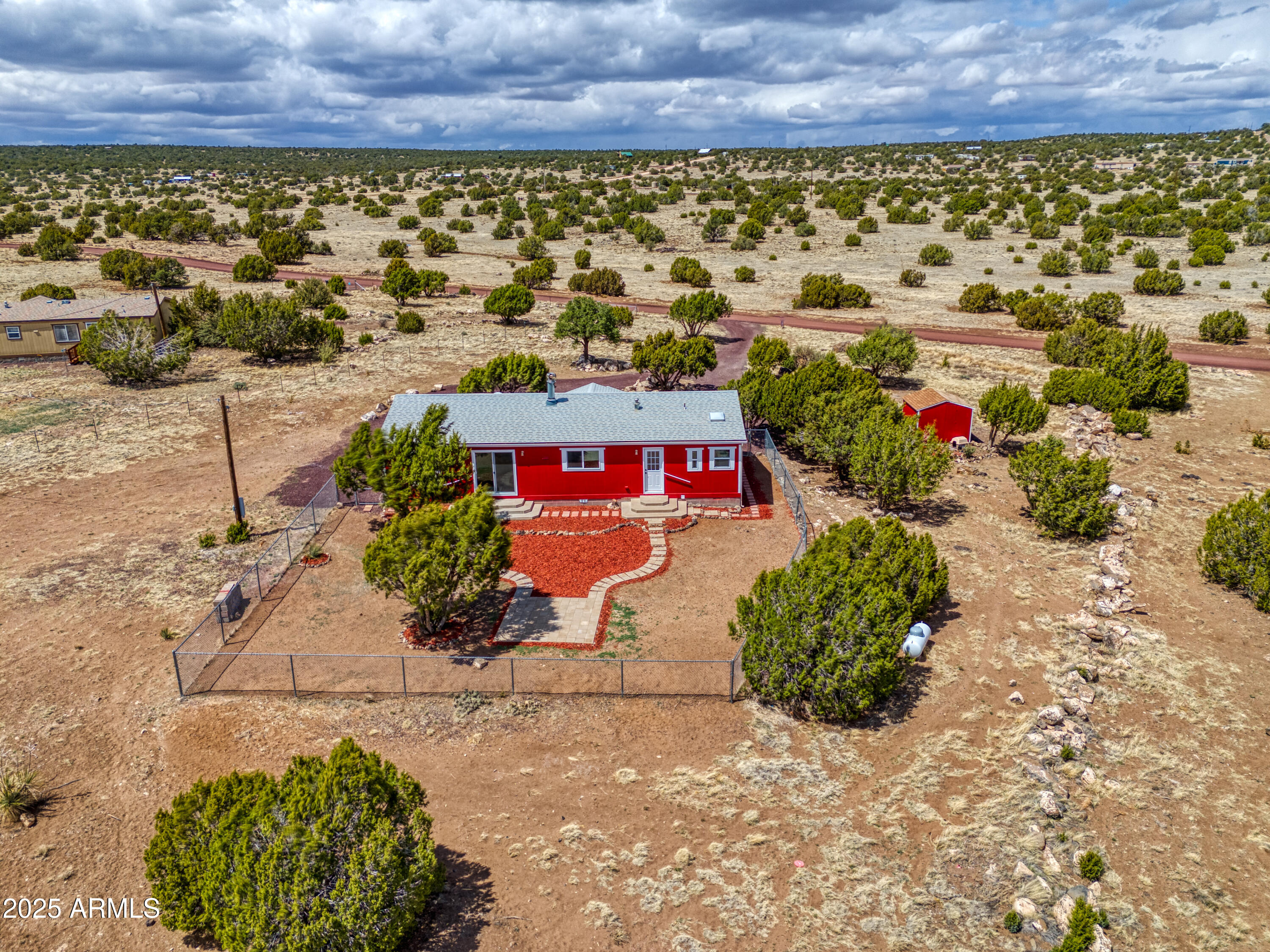26 County Road 3000 Road Show Low, AZ 85901 - Photo 3 of 29 DJI_20250418131127_0372_D_AuroraHDR2019-