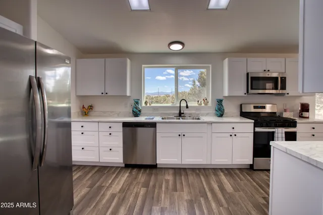 $296,500 | 26 County Road 3000 Road, Show Low, AZ 85901