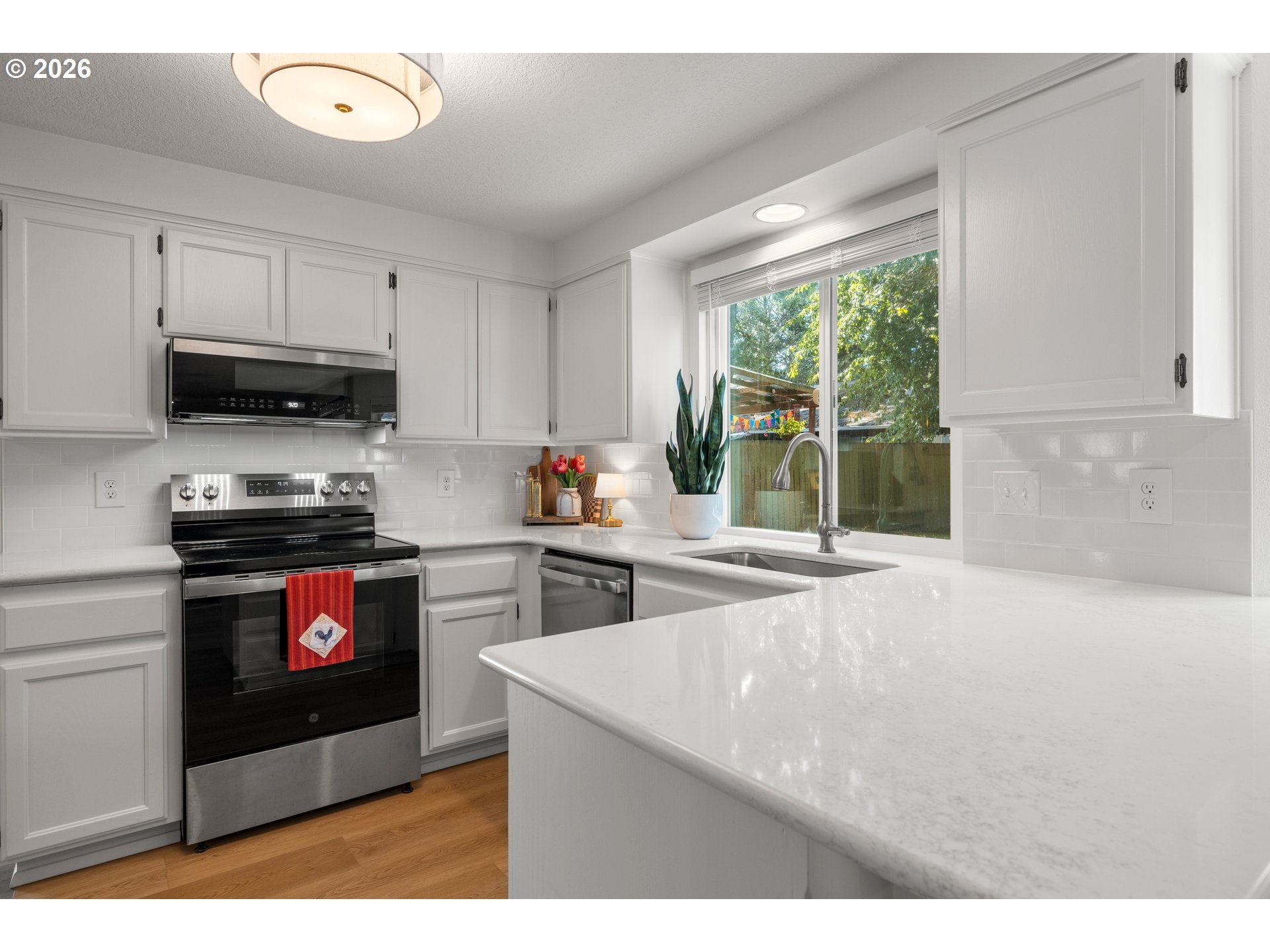 21160 Southwest Jay Street Beaverton, OR 97003 - Photo 13 of 45