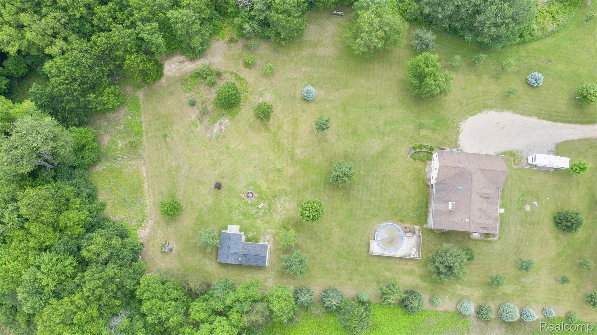2160 Gannon Road Howell, MI 48855 - Photo 61 of 67 DJI_0062.jpg
