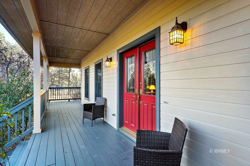 36285 Tool Road Mountain Center, CA 92561 - Photo 10 of 47 a view of balcony and patio
