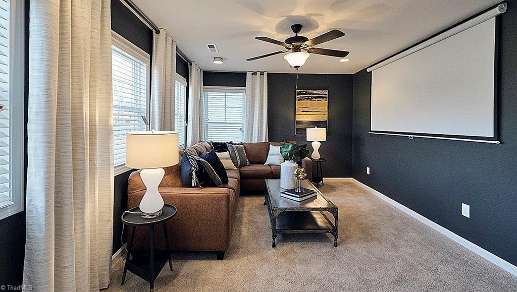 802 Riley Lane, Unit 70 Greensboro, NC 27455 - Photo 3 of 19 Gallery Image 3