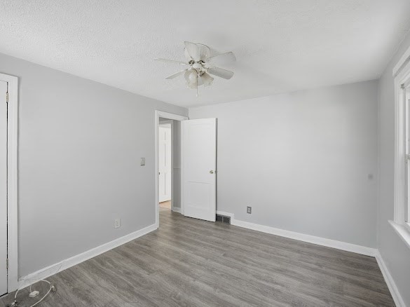 294 Tremont Street Springfield, MA 01104 - Photo 18 of 32